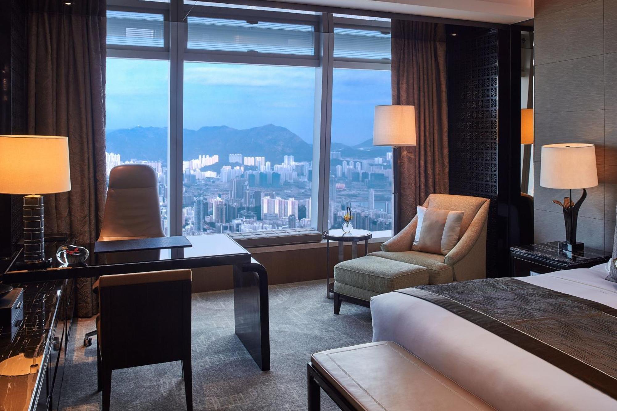 Club Deluxe Kamer met 2 Tweepersoonsbedden en Toegang tot de Club Lounge