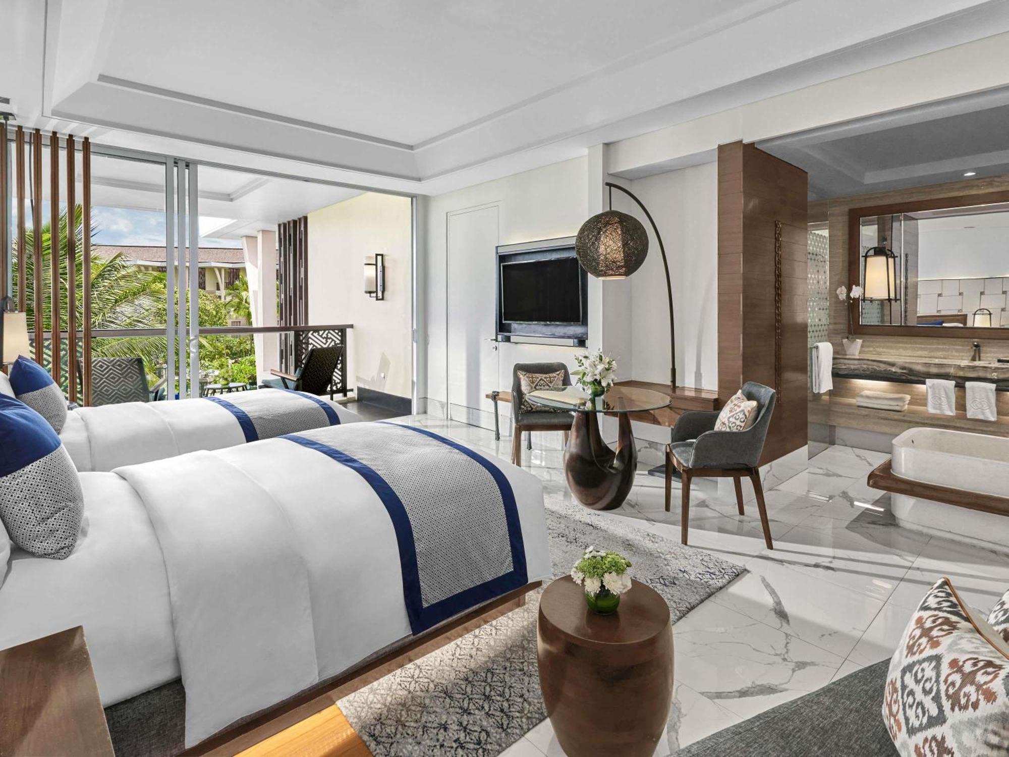 Luxe Tweepersoonskamer met 2 Aparte Bedden en Uitzicht op de Oceaan