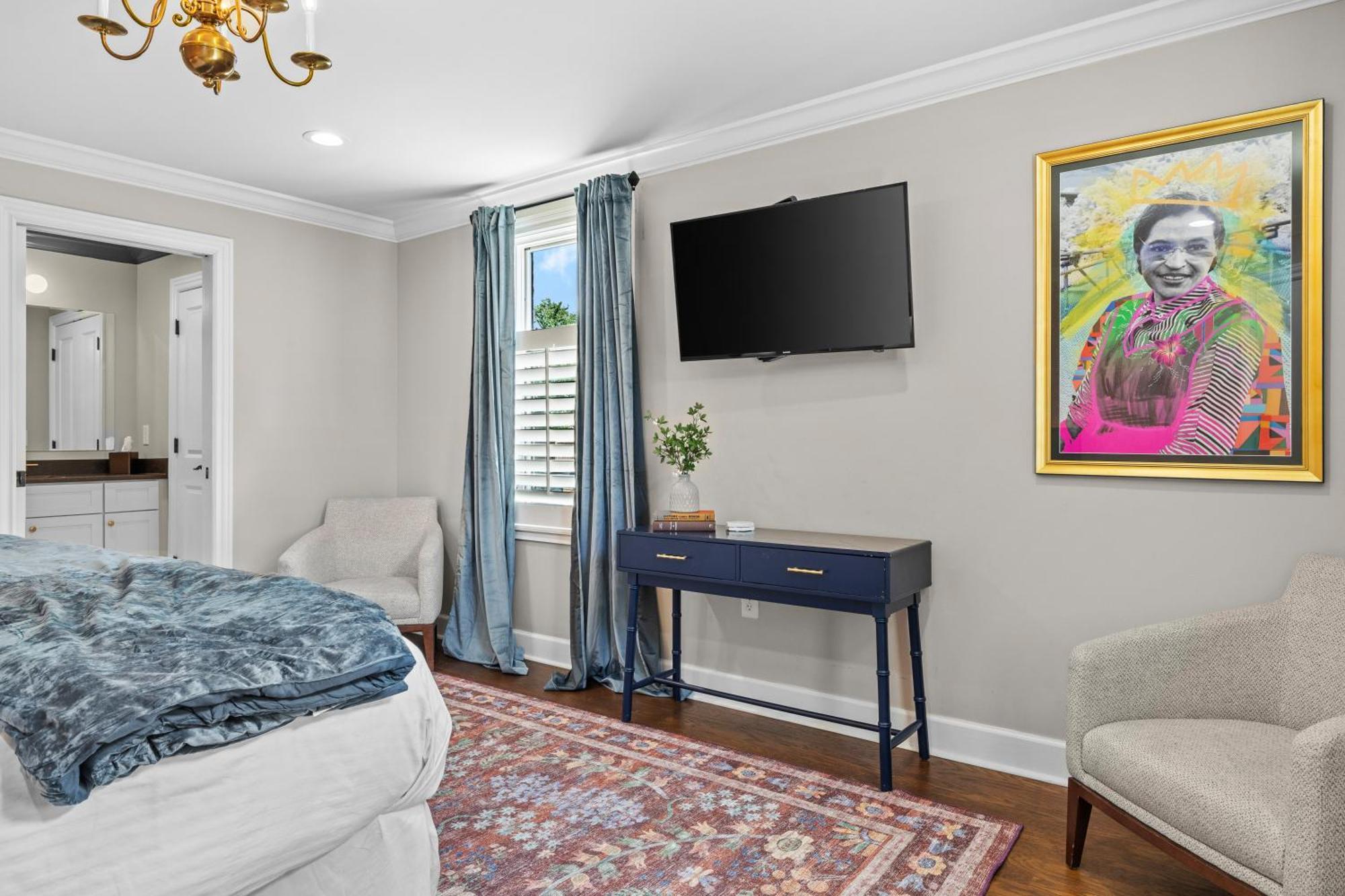 King Room