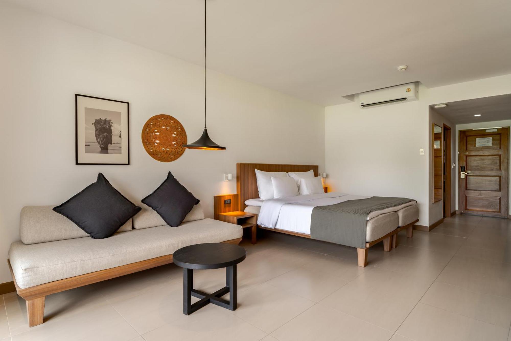 Grand Deluxe Room