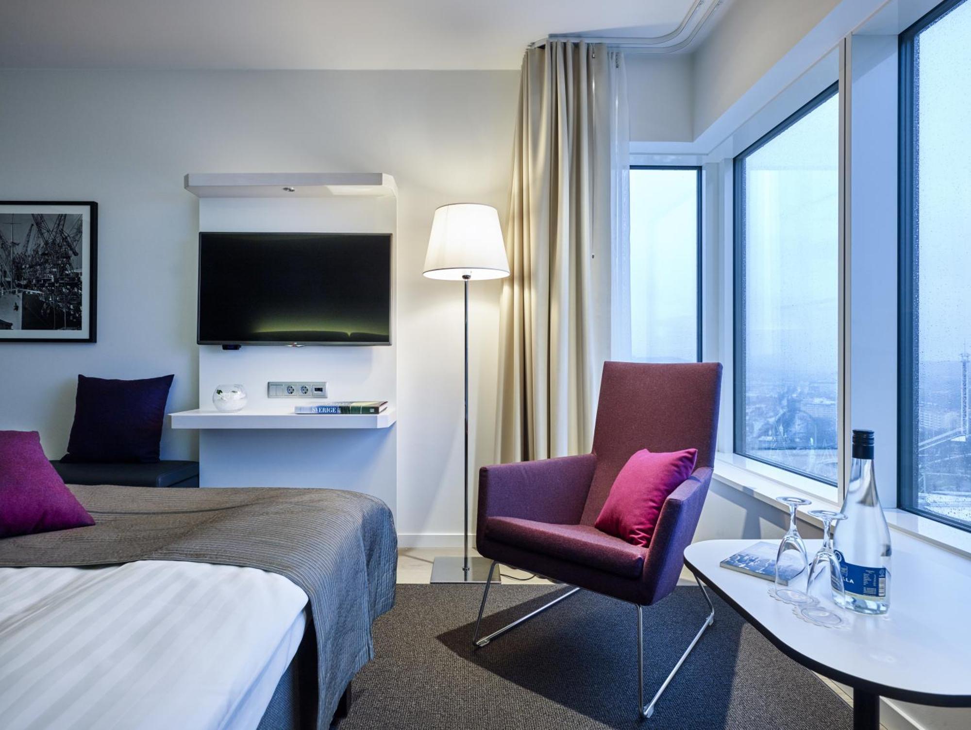 Twin Room Sky View - Gothia Towers,188193059:JPEG