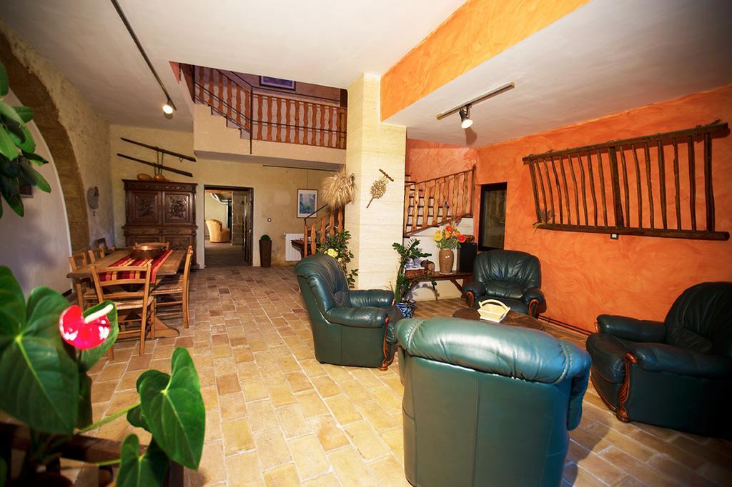 Chambre Familiale avec Salle de Bains Privative