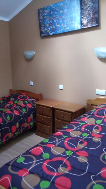 Quarto Twin