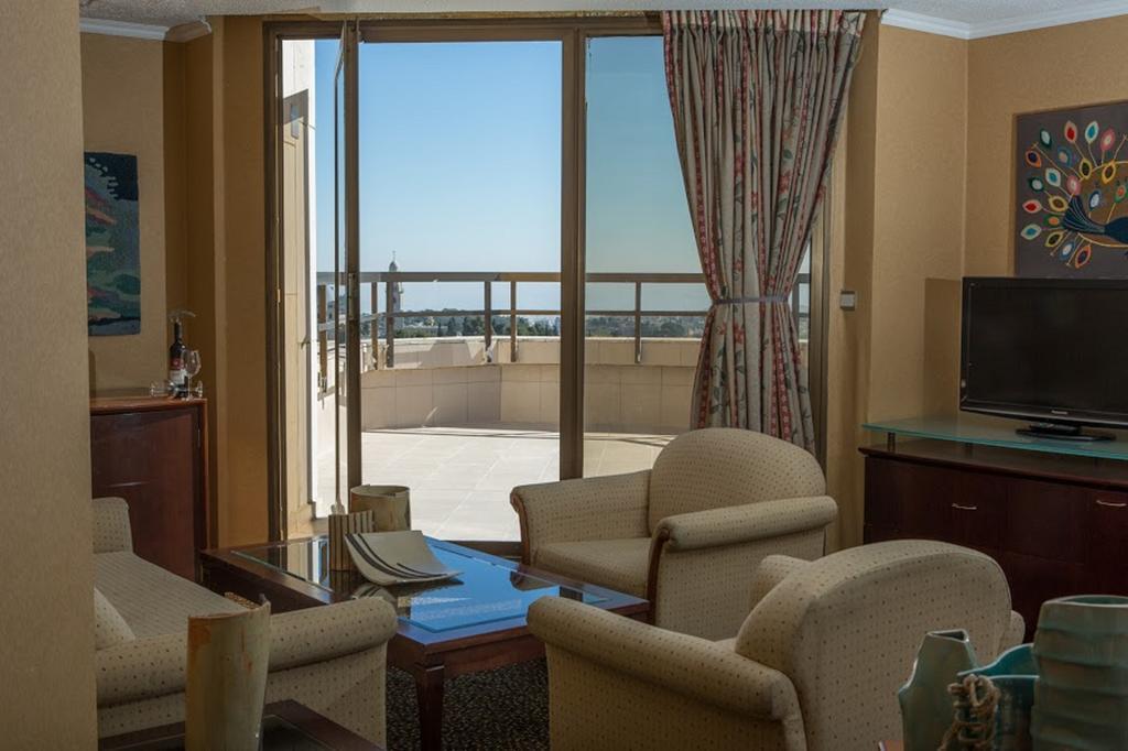 Suite - Upper Floor with Old City View,323328223:JPEG
