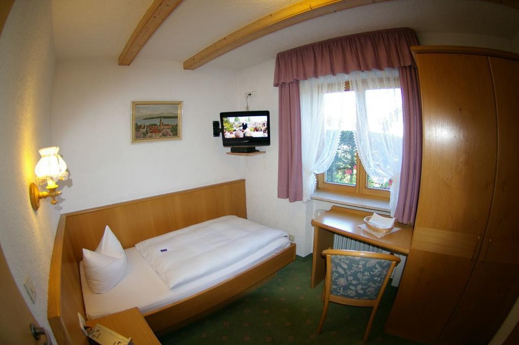 Single Room 1,1588230204:JPEG