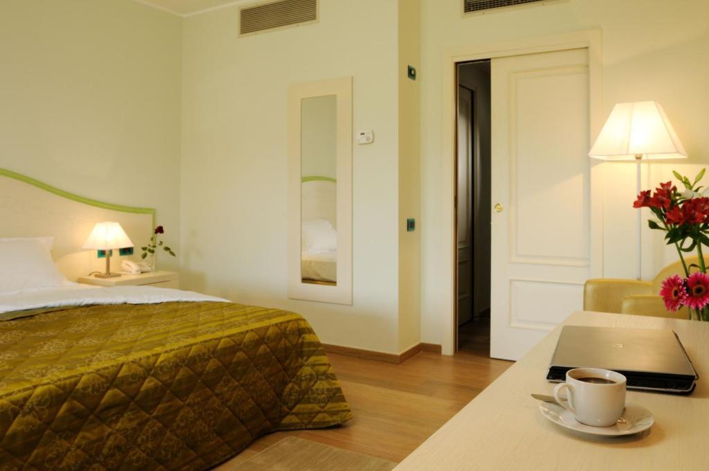 Superior Double or Twin Room,234718893:JPEG
