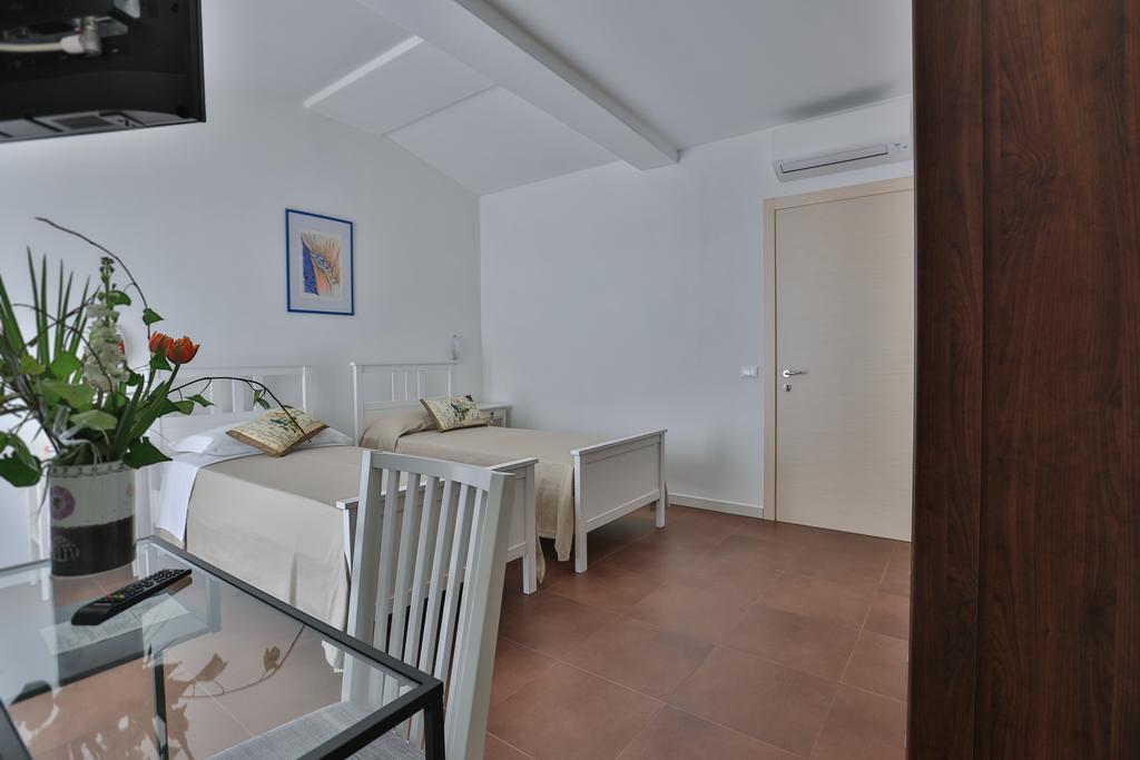 Camera Doppia con Letti Singoli con Balcone