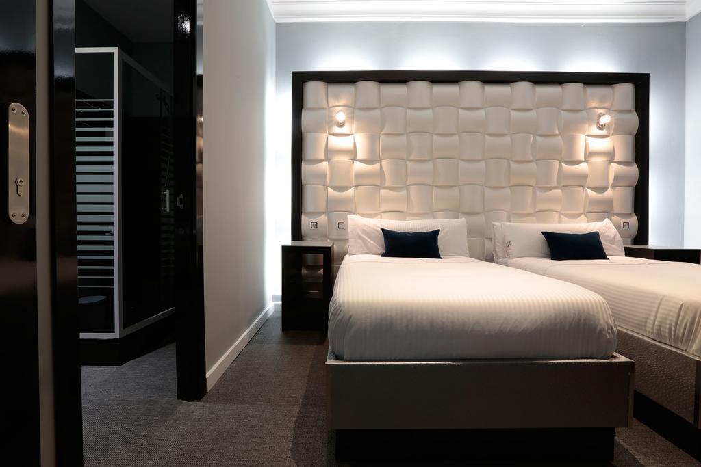 Quarto Twin