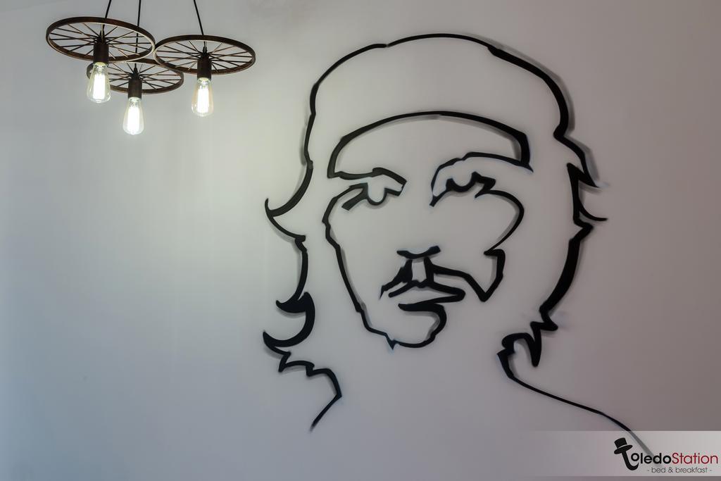 Deluxe Double Room with Balcony,318164341:JPEG