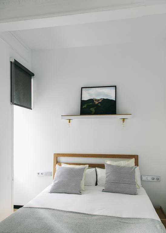 Double Room with Street View