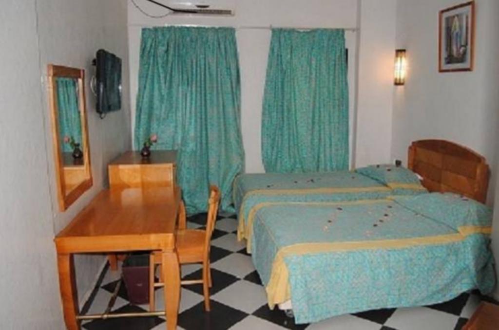 Chambre Lits Jumeaux Standard avec Canapé