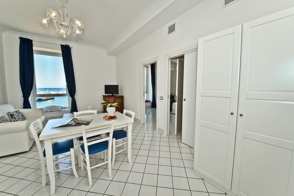 Suite with Sea View,227408492:JPEG