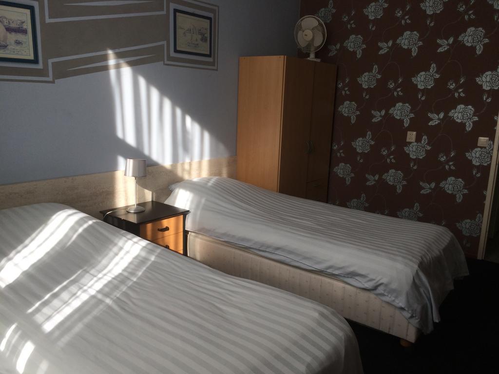 Double Room,231537214:JPEG