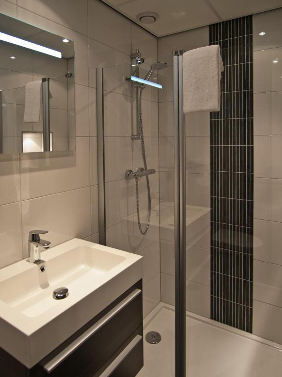 Double Room - Second Floor,425158605:JPEG