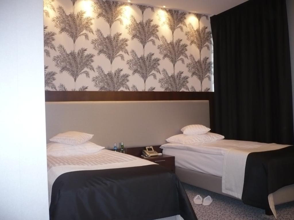 Double or Twin Room,189819616:JPEG