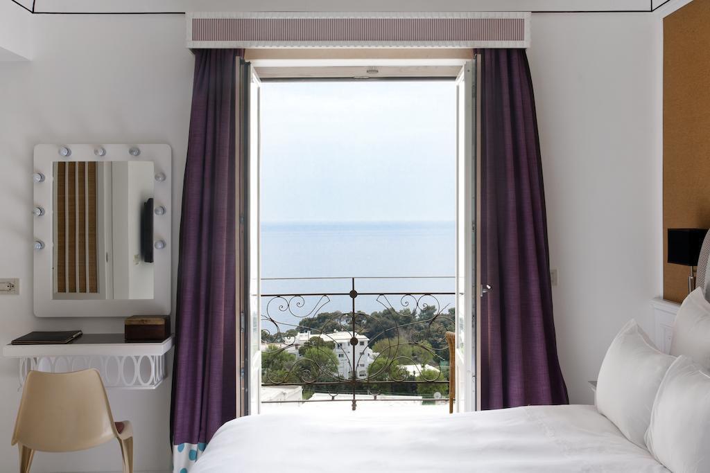 Suite with Sea View,707115607:JPEG
