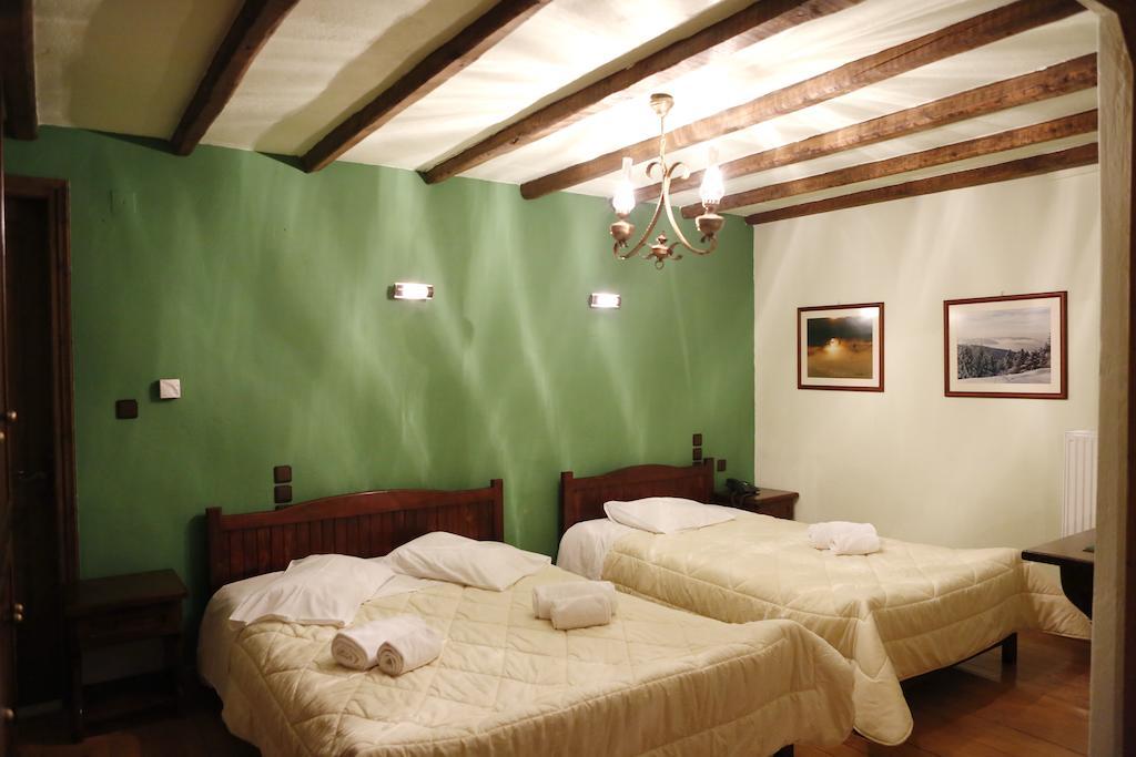 Suite with Two Beds - Non-Smoking
