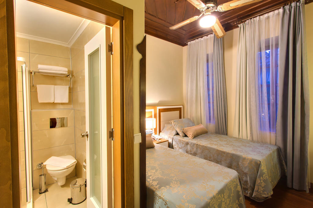 Budget Double Room,1274943574:JPEG