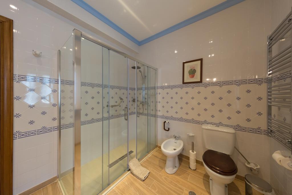 Deluxe Triple Room,253135313:JPEG