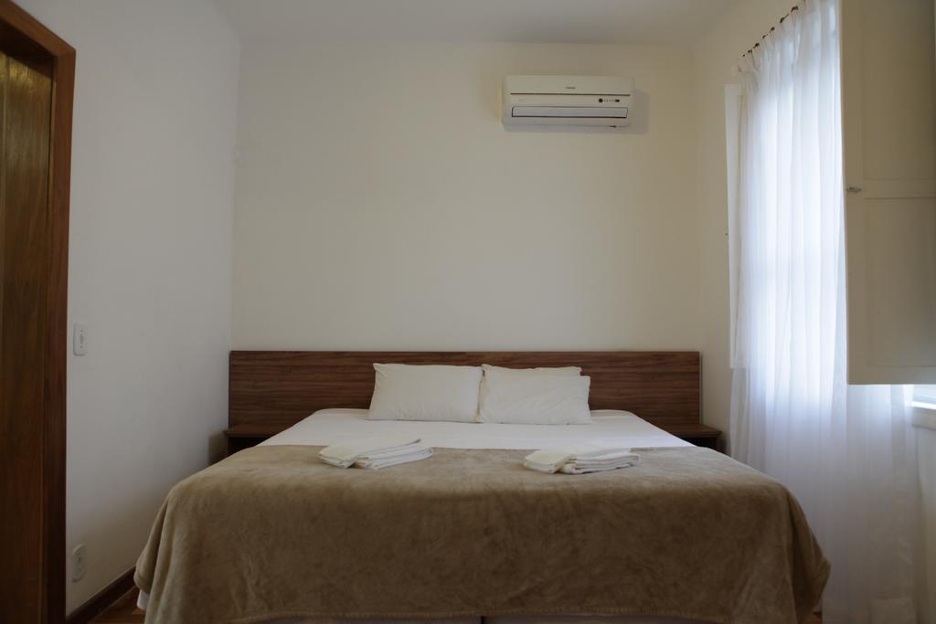 Apartamento com 1 Quarto