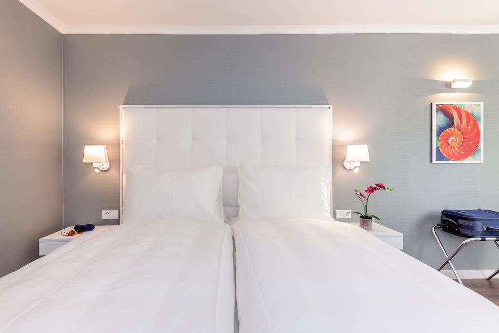 Standard Double Room,266580297:JPEG