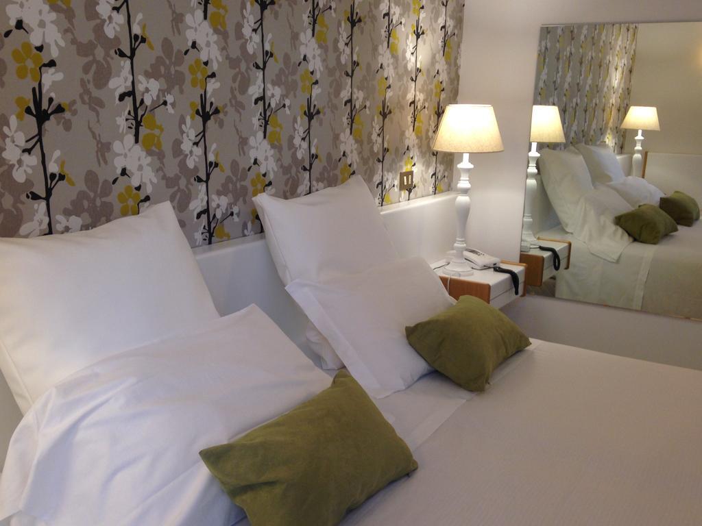 Standard Double or Twin Room,507347991:JPEG