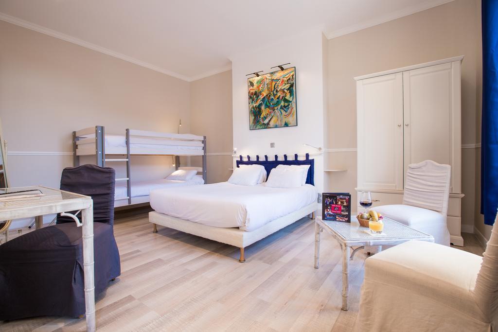 Chambre Familiale (2 Adultes + 2 Enfants)