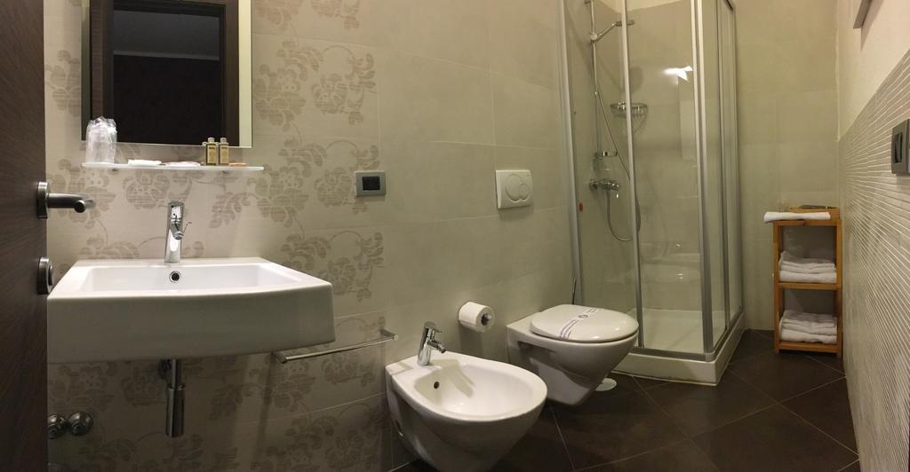 Deluxe Double Room Balcony,1659486582:JPEG