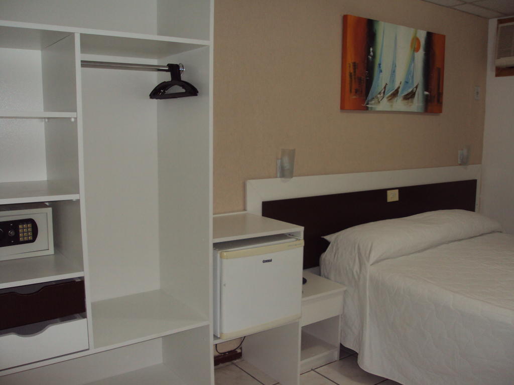 Quarto Duplo Standard