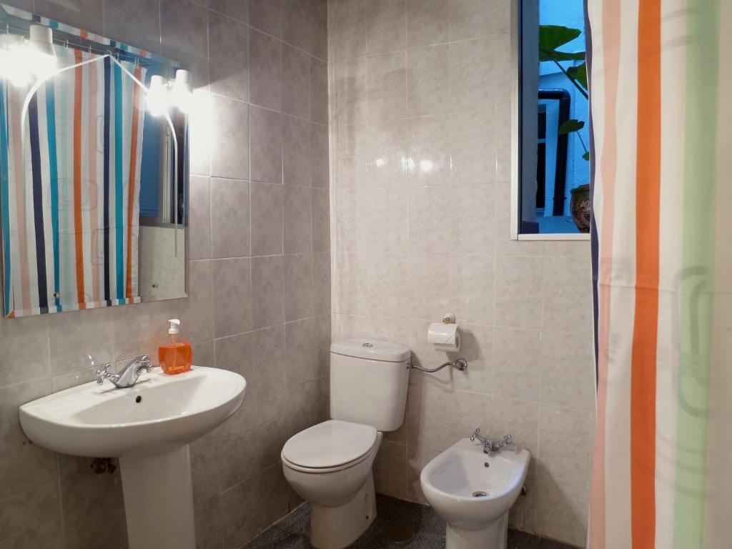 Chambre Simple avec Salle de Bains Commune