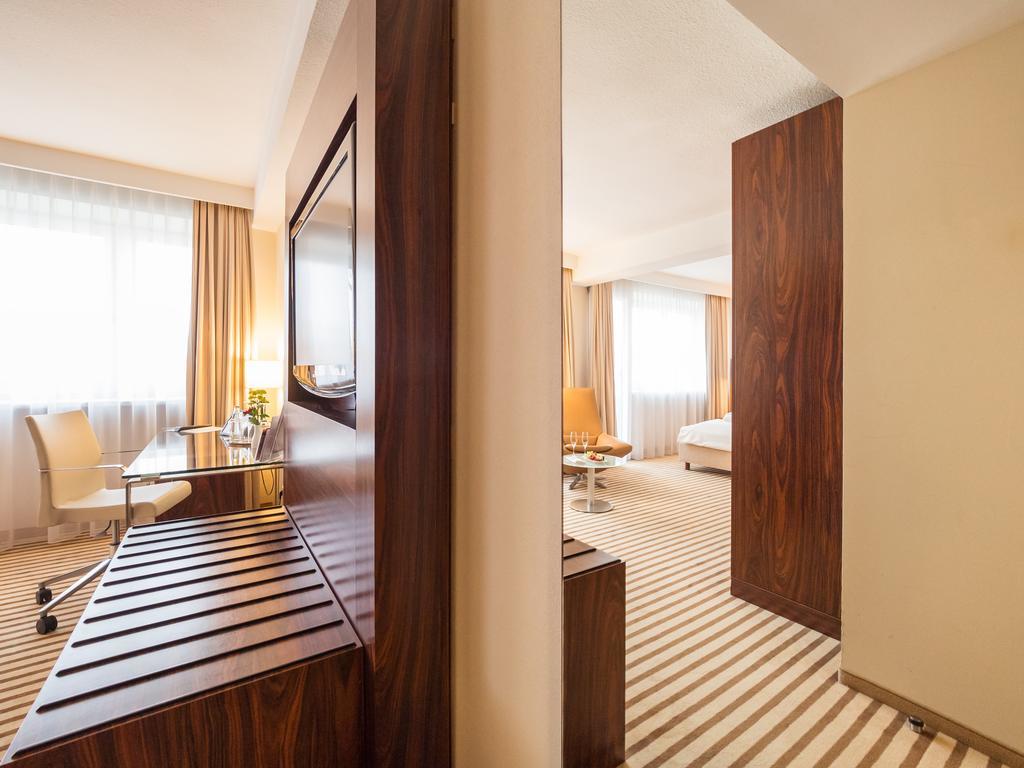 Superior Zimmer mit Blick auf die Oper