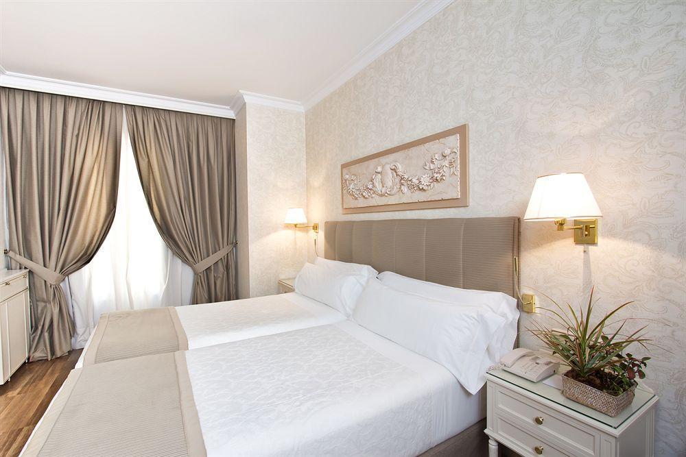 Chambre Deluxe Double ou Lits Jumeaux