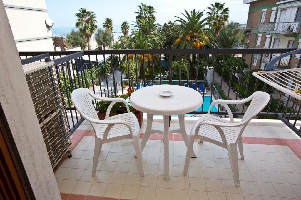 Double Room Balcony Sea View,789680640:JPEG