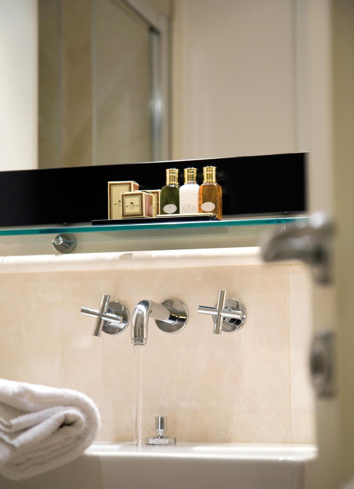 Classic Double or Twin Room