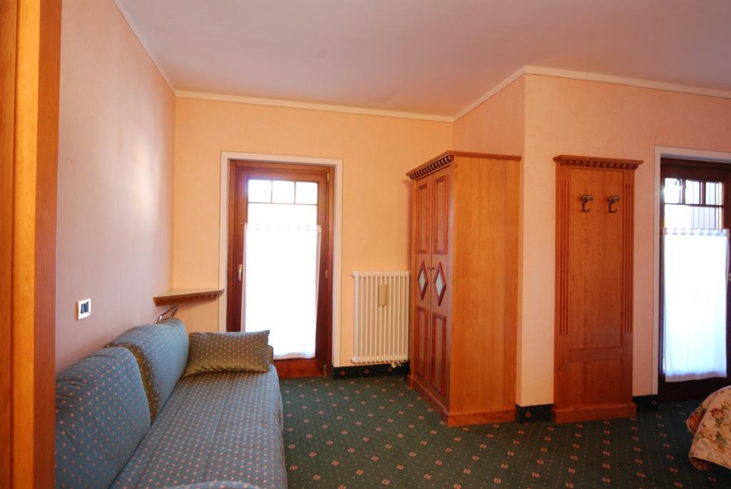 Superior Double Room,995036503:JPEG