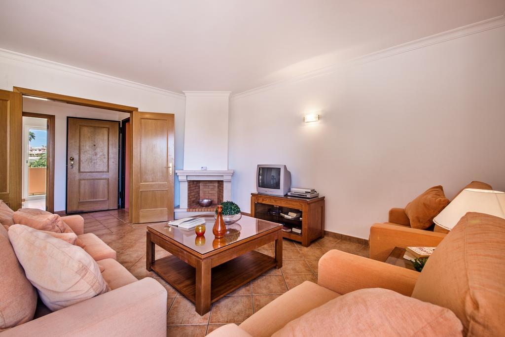 Apartamento com 3 Quartos