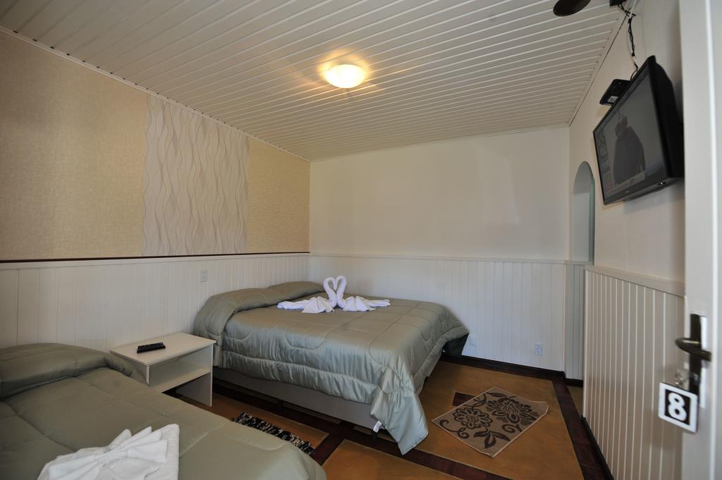 Quarto Triplo Standard