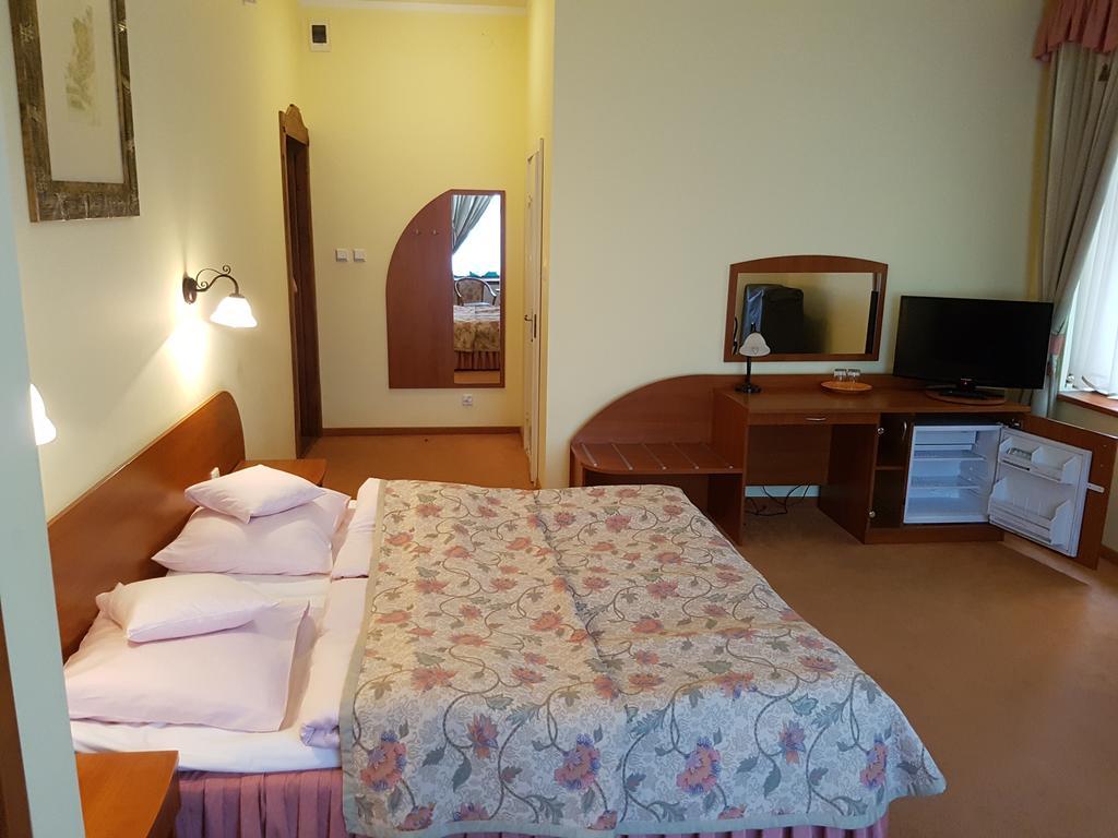 Double Room Balcony,1396075133:JPEG