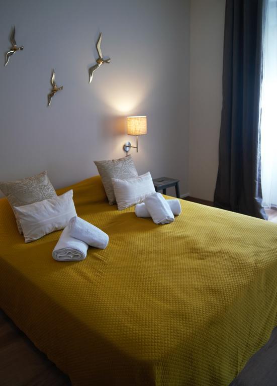 Quarto Duplo