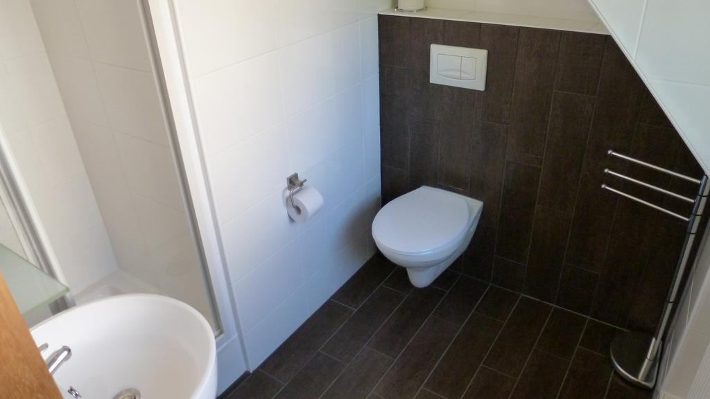 Twin Room with Private Bathroom,864207197:JPEG