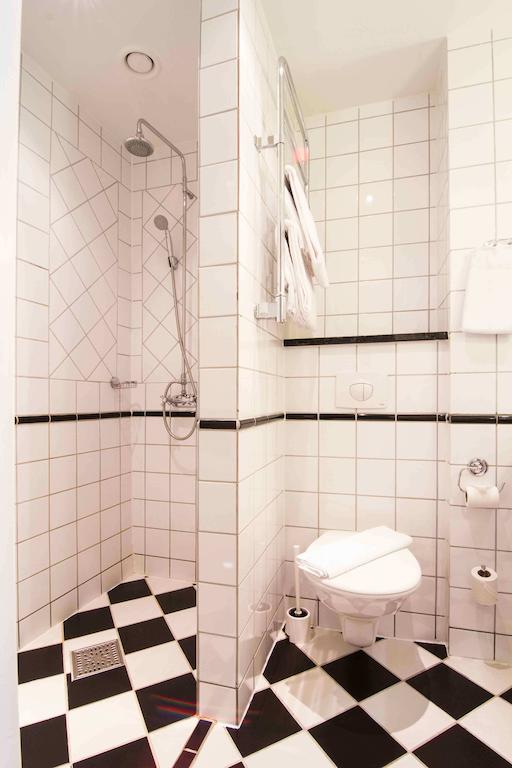Triple Room,700059196:JPEG