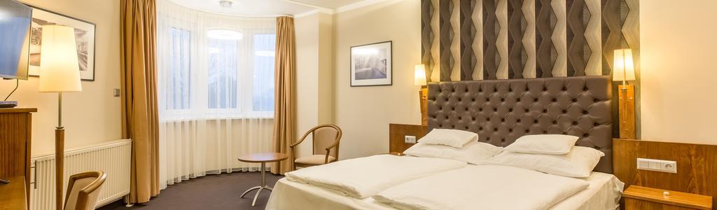 Premium Twin Room,985132411:JPEG