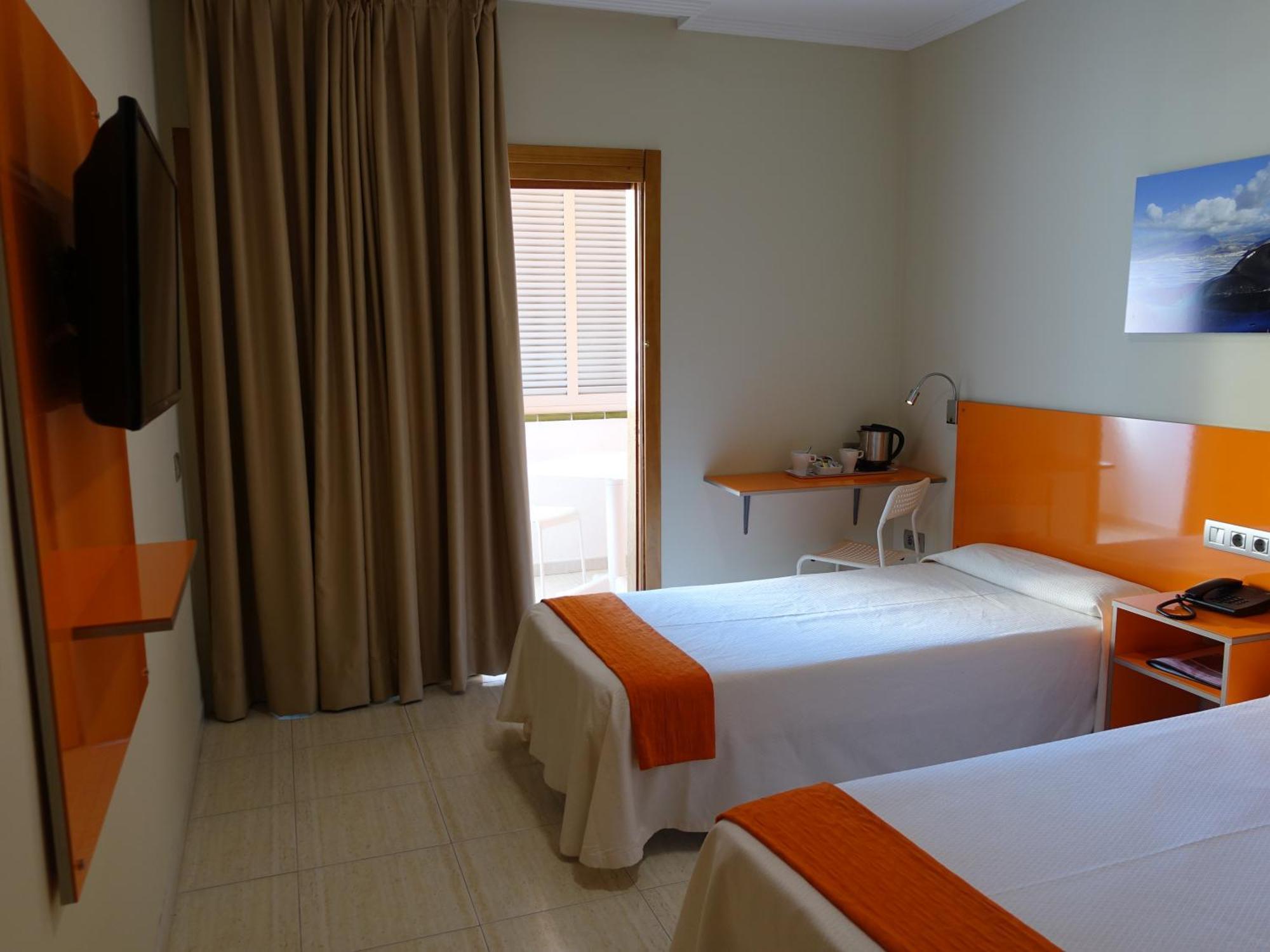 Doppelzimmer zur Einzelnutzung mit Balkon
