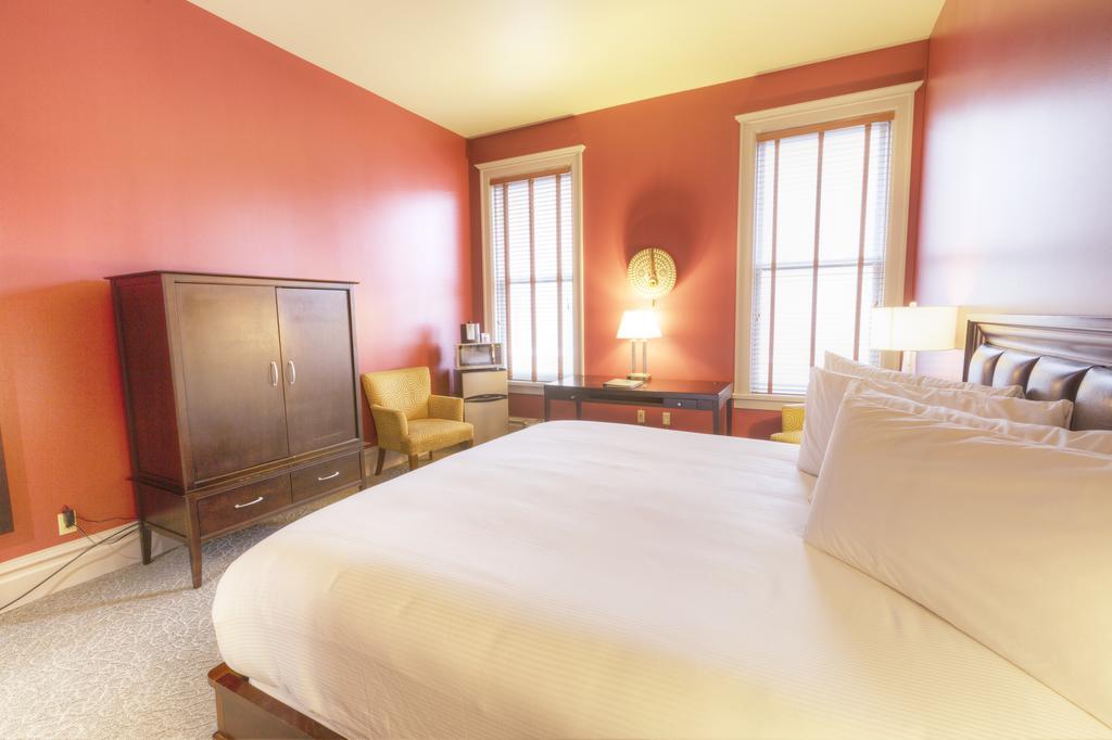 King Room,982851508:JPEG