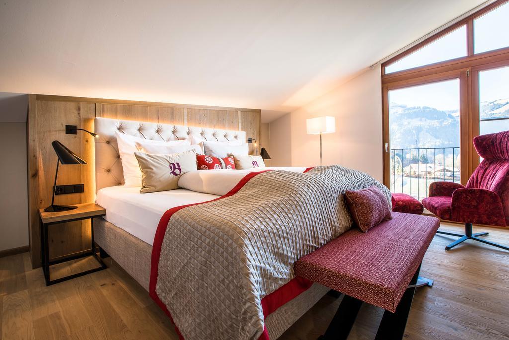 Deluxe Family Suite,323790595:JPEG