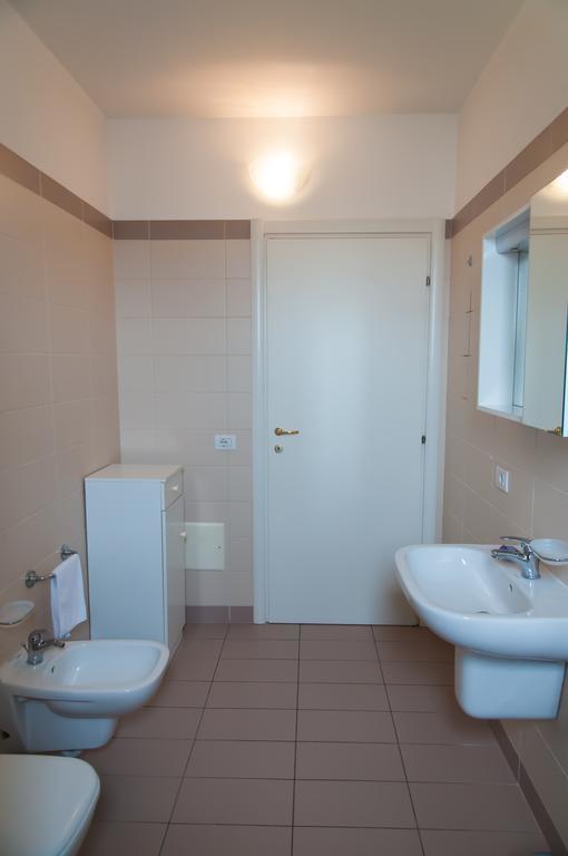 Appartamento con 3 Camere da Letto e con Balcone
