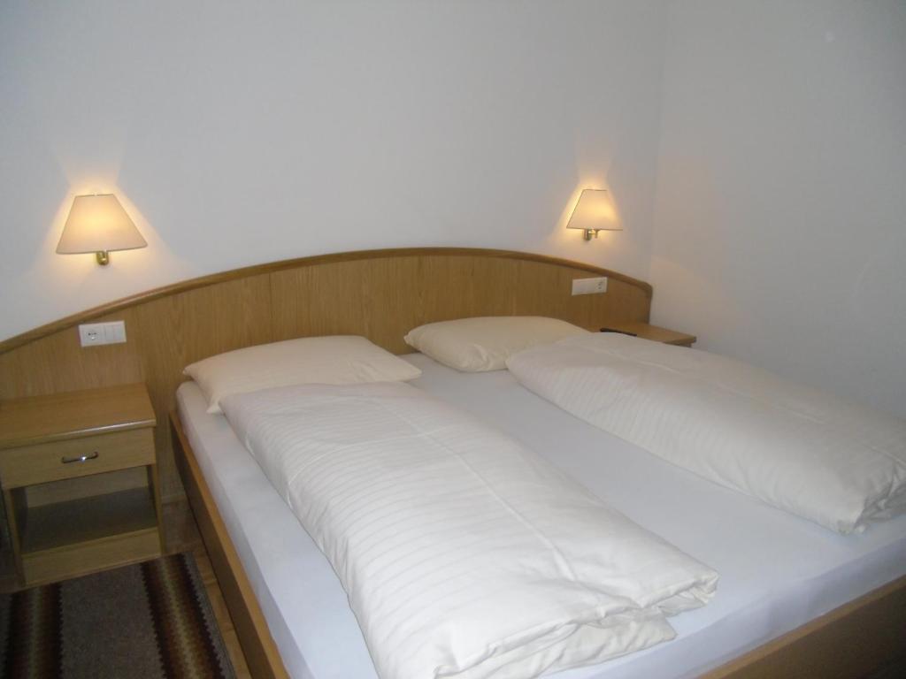 Double Room,39493645:JPEG