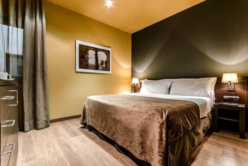 Double or Twin Room,395528388:JPEG