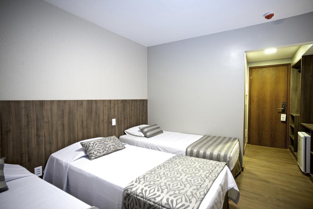 Standard Triple Room 3 twin beds,714145453:JPEG