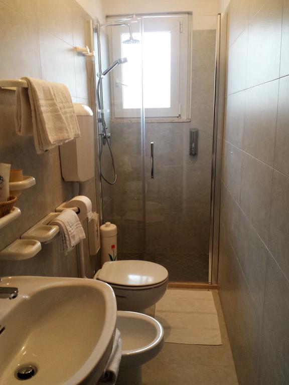 Quadruple Room,974671789:JPEG